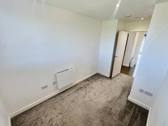 Apartment at High Road, Greater London