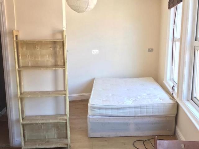 Apartment at High Road, Greater London