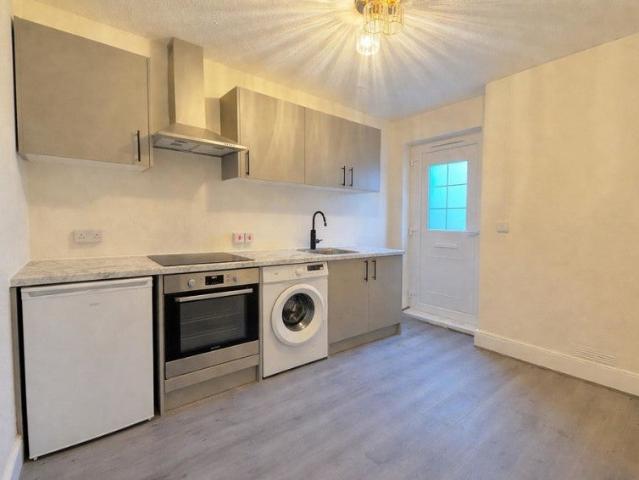 Apartment at High Road, Southampton