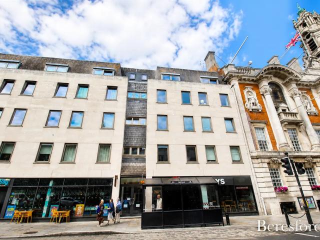 Apartment at High Street, Colchester