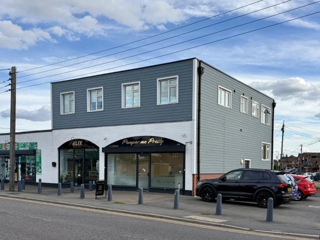 Apartment at High Street, Castle Point