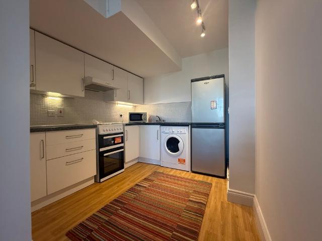 Apartment at High Street, Chatham