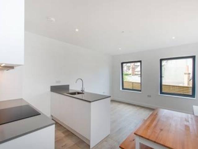 Apartment at High Street, Greater London