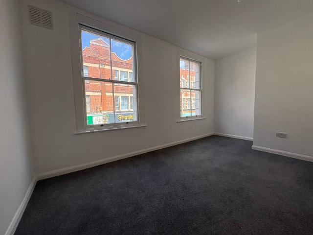 Apartment at High Street, Greater London