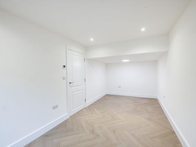 Apartment at High Street, Greater London