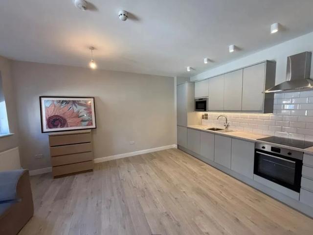 Apartment at High Street, Greater London
