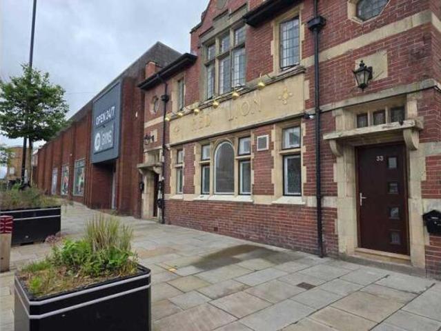 Apartment at High Street, Dudley