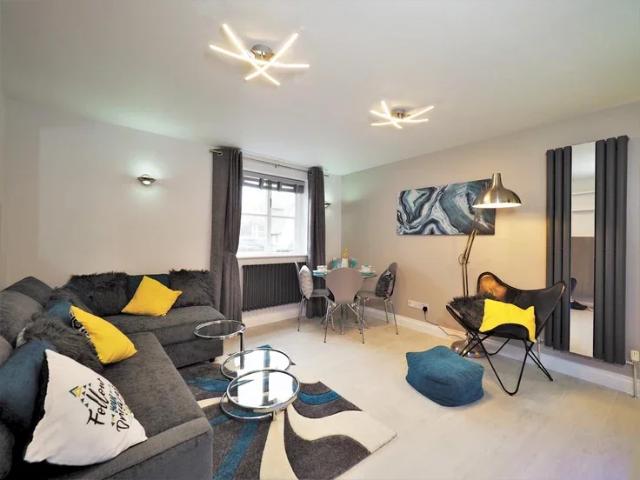 Apartment at High Street, Windsor