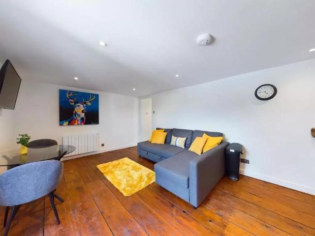 Apartment at High Street, Forest of Dean