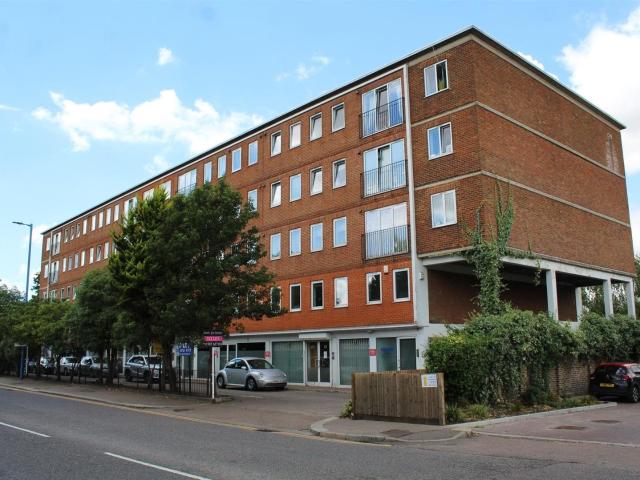 Apartment at High Street, Hertsmere