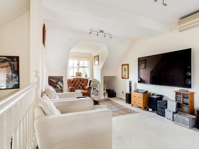 Apartment at High Street, Mid Sussex