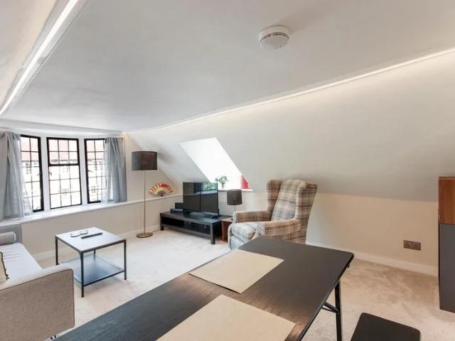 Apartment at High Street, Sevenoaks