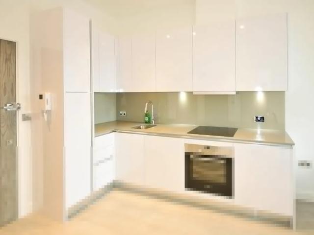 Apartment at High Street, Slough