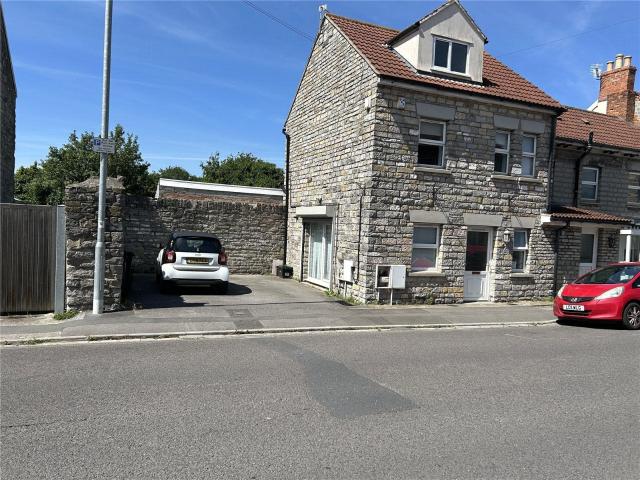 Apartment at High Street, Street