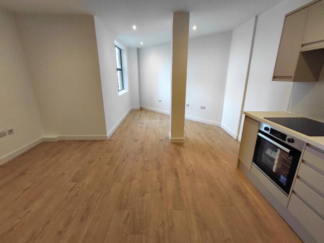 Apartment at High Street, Publow