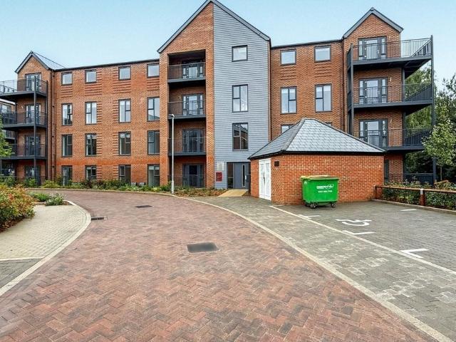 Apartment at High Street, Tonbridge and Malling