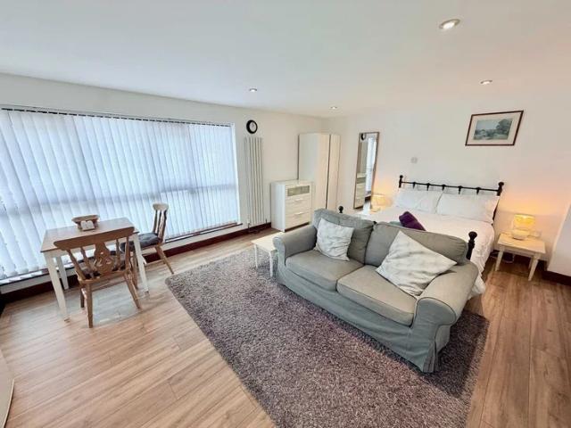 Apartment at High Street, Vale of White Horse