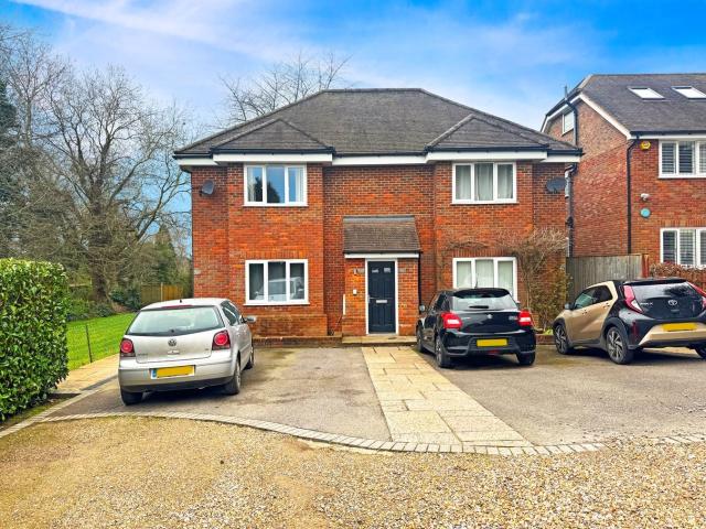 Apartment at Highover Park, Amersham