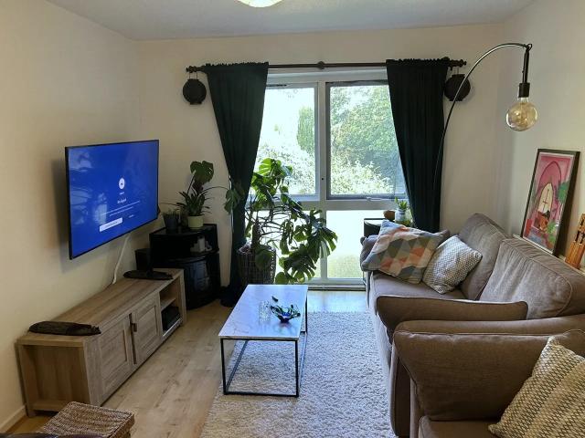 Apartment at Highfield Hill, Greater London
