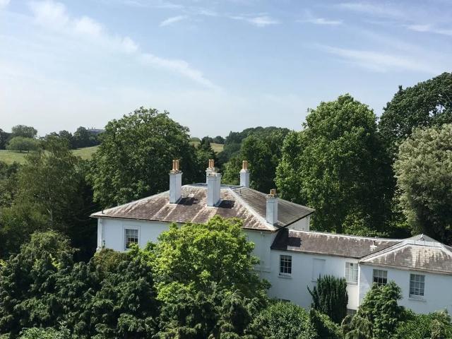 Apartment at Highgate West Hill, Greater London