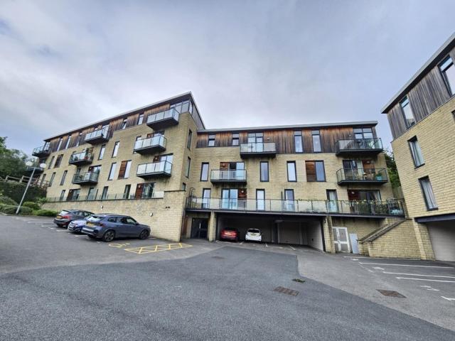 Apartment at Highroyd Crescent, Kirklees
