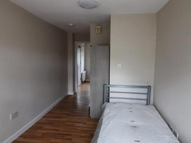 Apartment at Highview Gardens, Hertsmere