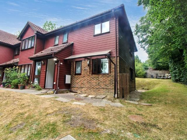 Apartment at Hilders Farm Close, Wealden