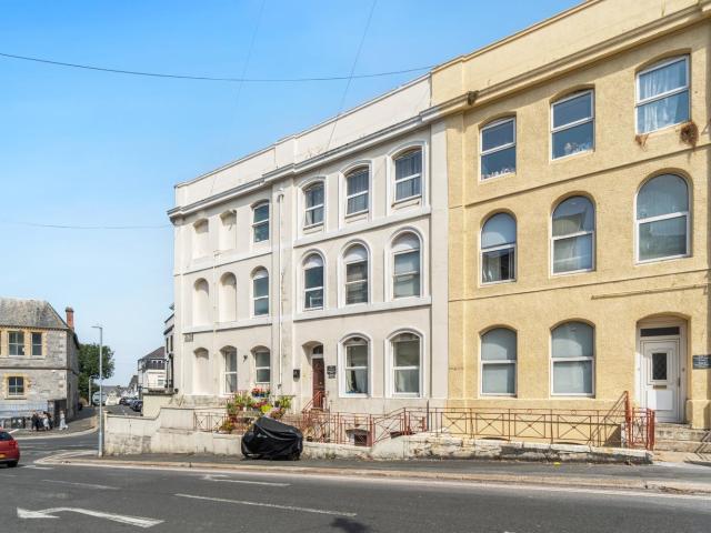 Apartment at Hill Park Crescent, Plymouth