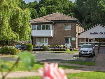 Apartment at Hillborough Road, Metropolitan Borough of Solihull