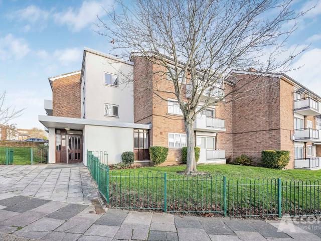 Apartment at Hillrise Road, London