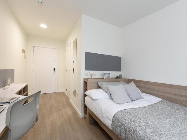 Apartment at Hilton Road, Glasgow