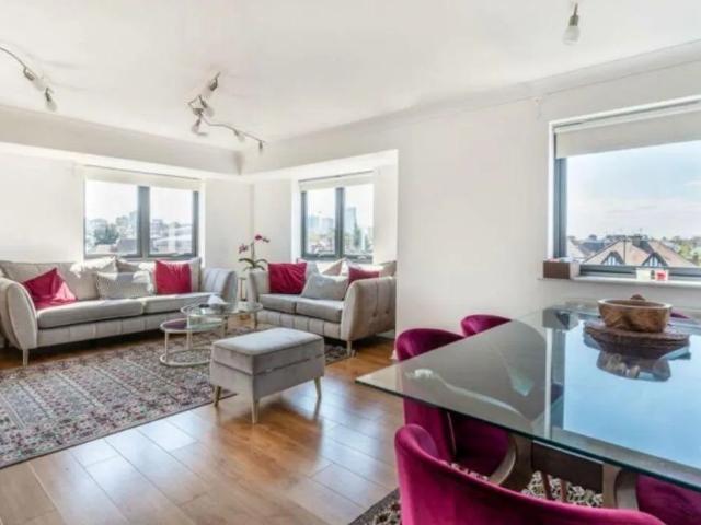 Apartment at Hirst Crescent, Greater London