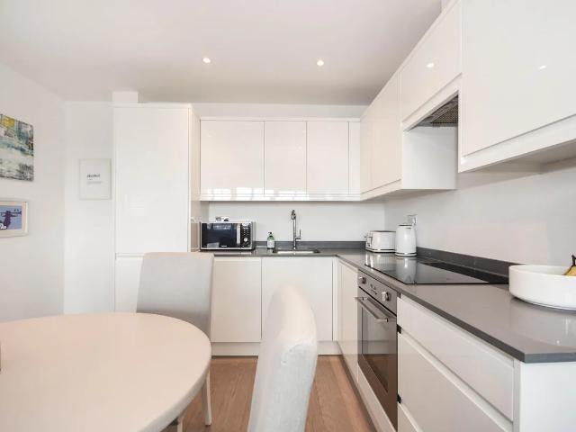 Apartment at Hubert Road, Brentwood