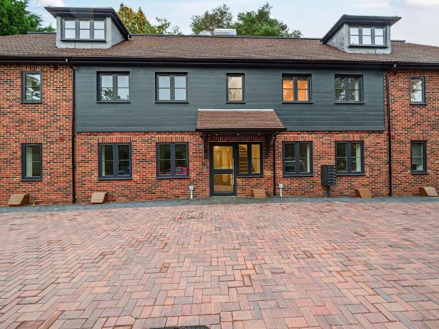 Apartment at Hurtis Hill, Wealden