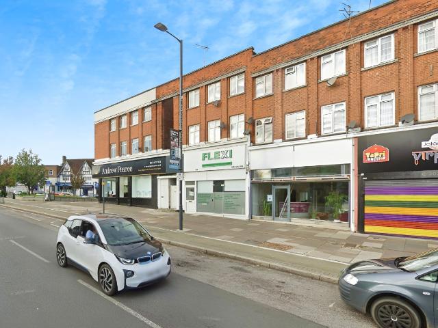 apartment at Imperial Drive, Rayners Lane, Harrow, HA2,England