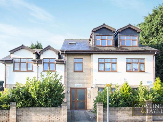 Apartment at Irvon Hill Road, Wickford