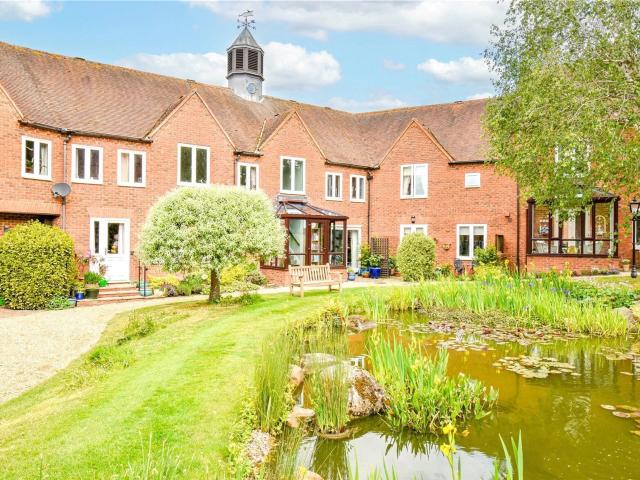 Apartment at Isles Court, Marlborough