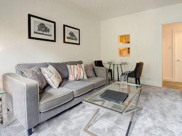 Apartment at Ixworth Place, Greater London