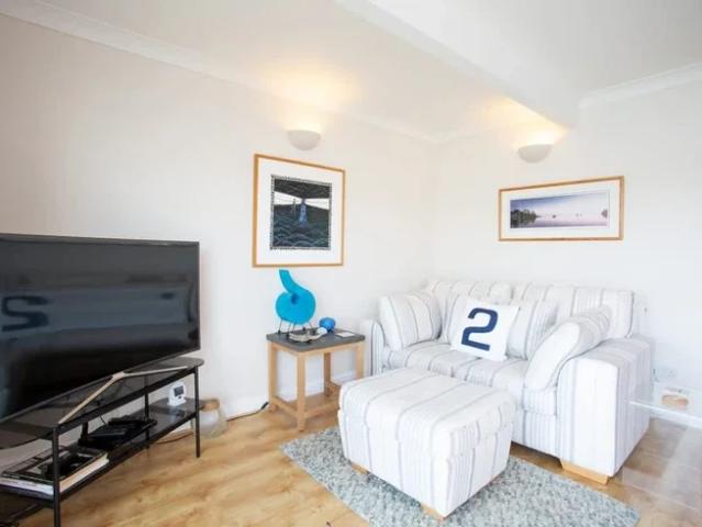 Apartment at Jane's Court, Falmouth