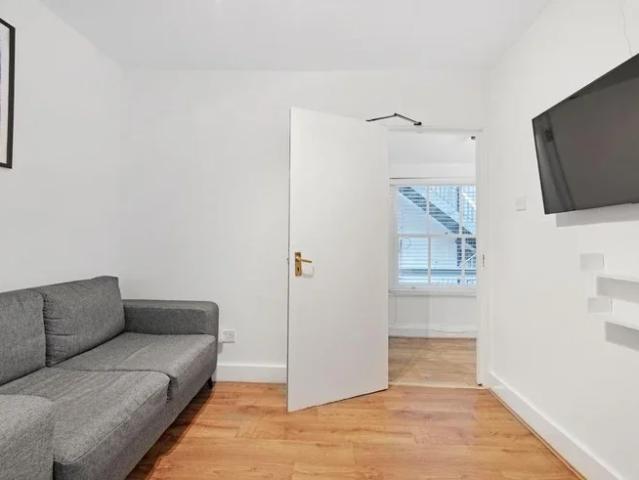 Apartment at Jermyn Street, City of Westminster