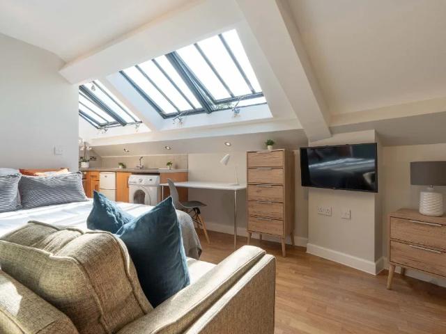 Apartment at Jesmond Road, Newcastle upon Tyne