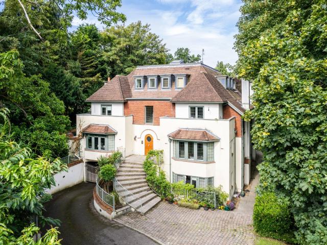 Apartment at Oathall Road, Mid Sussex