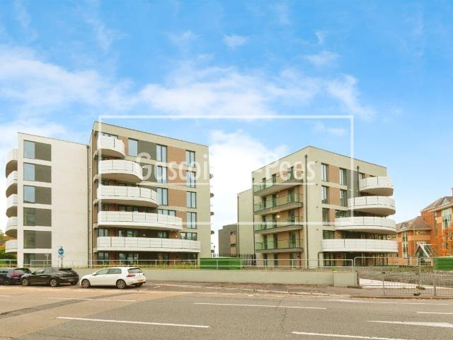 Apartment at Oak Road, Rushmoor