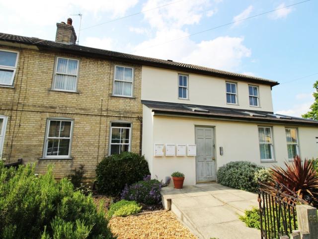 Apartment at Oak Tree Avenue, Cambridge