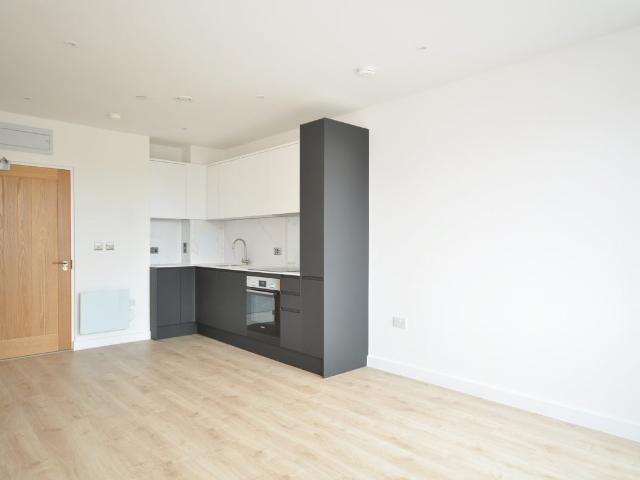 Apartment at Oakhill Road, Sevenoaks
