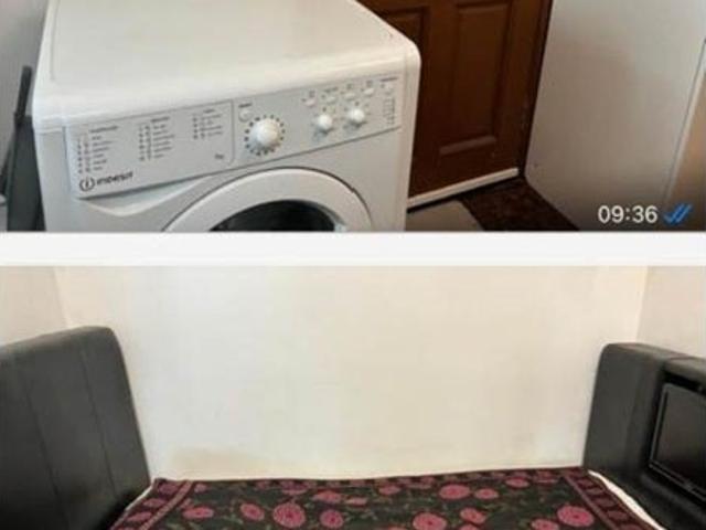 Apartment at Oakhurst Close, Greater London