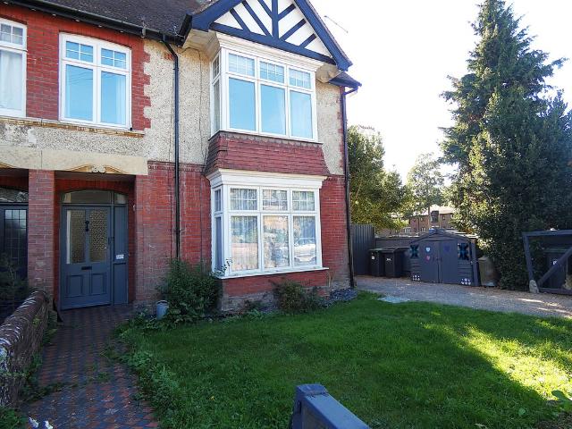 Apartment at Oaklands Road, Havant