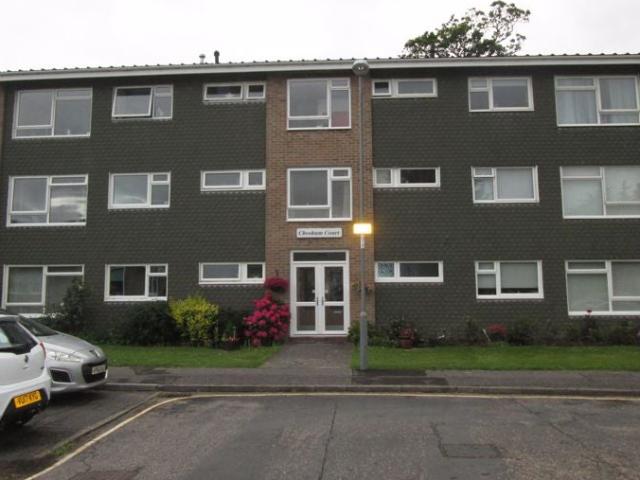 Apartment at Oakleigh Way, Highcliffe on Sea