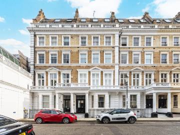Apartment at Old Brompton Road, Greater London