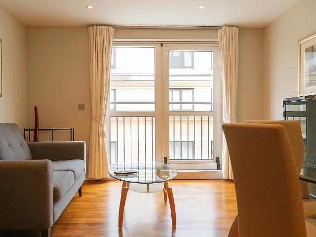 Apartment at America Square, City of London